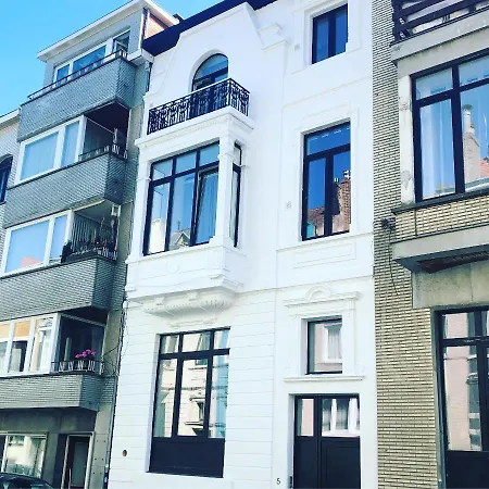 Chez Lileaula - Boho Duplex In Belle Epoque Ostend